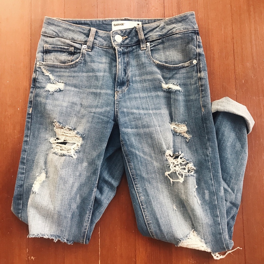 Garage “Mom Jeans”